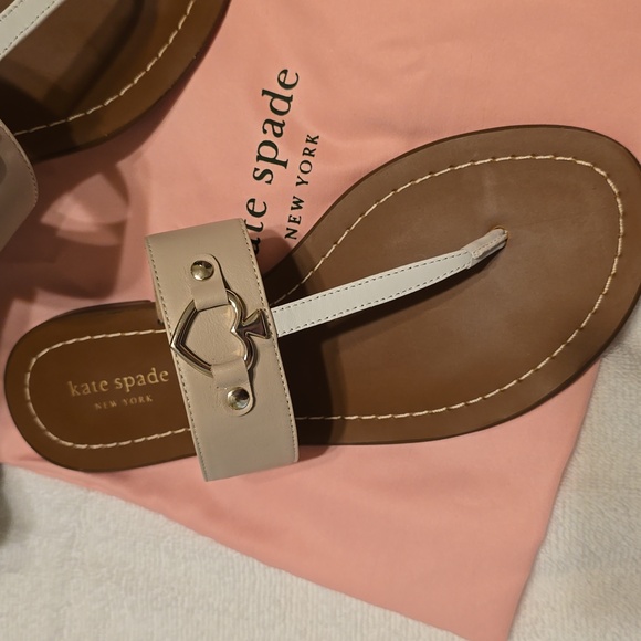 Kate Spade Camila Sandals NWOT - Picture 2 of 4
